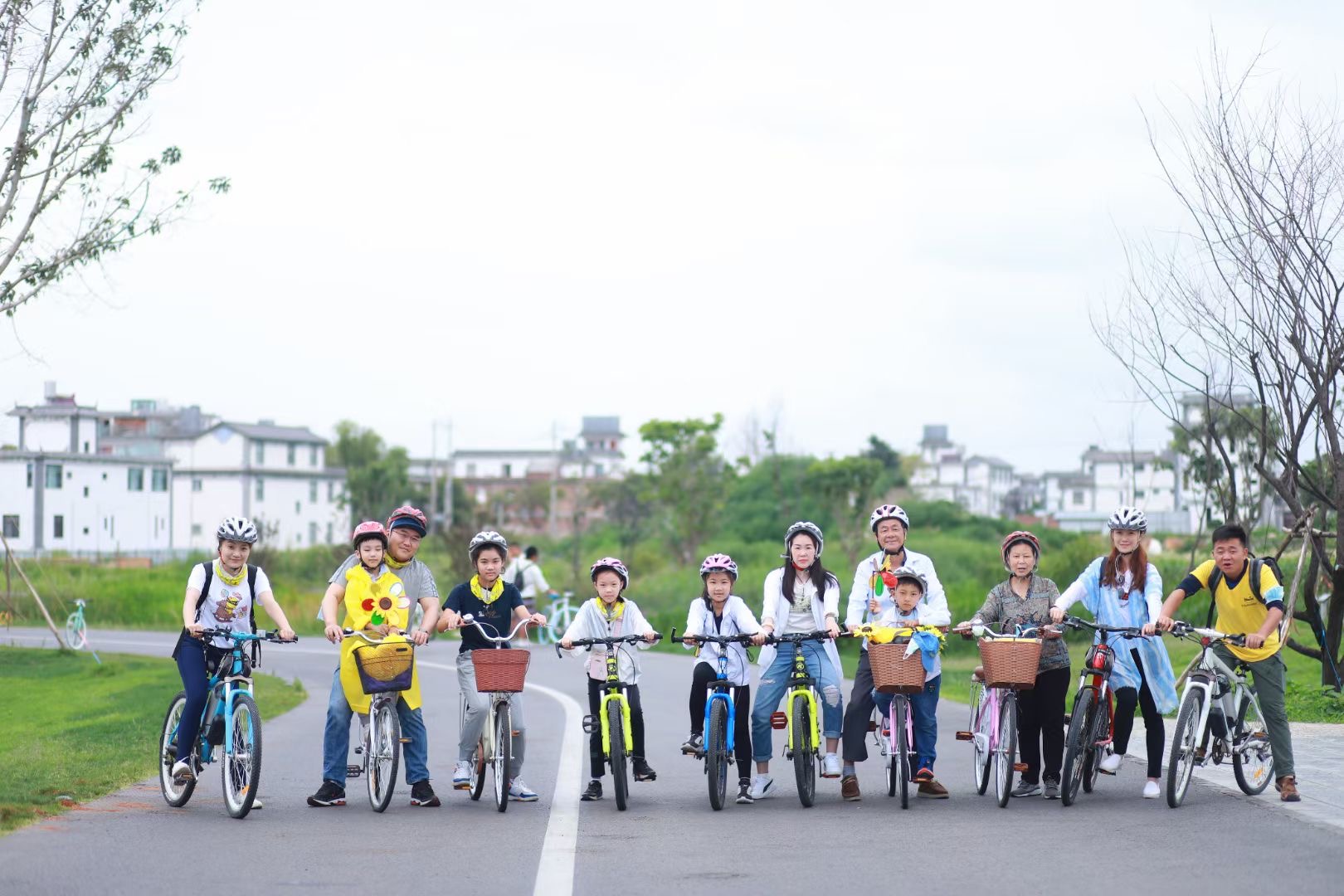 大理洱海喜洲古鎮(zhèn)吉普車專業(yè)旅拍一日游