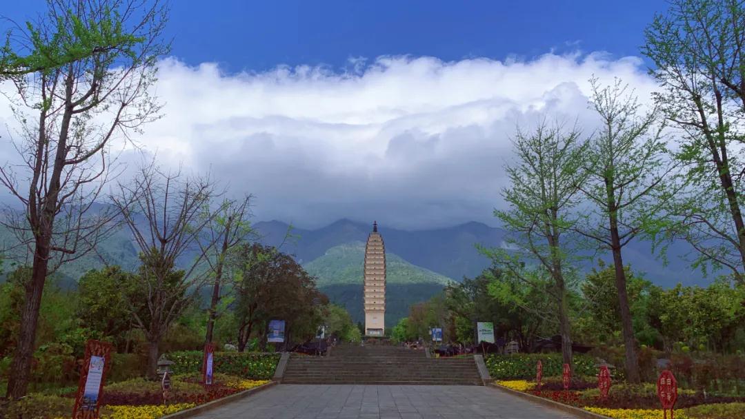 大理崇圣寺丨扯一片白云鋪床，留半輪明月看經(jīng)，天地之間找到平靜和安寧   大理旅游攻略